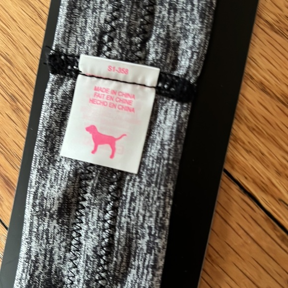 Victoria's Secret Pink Reflective Grey Headband and ultimate headband nwt - Picture 6 of 15